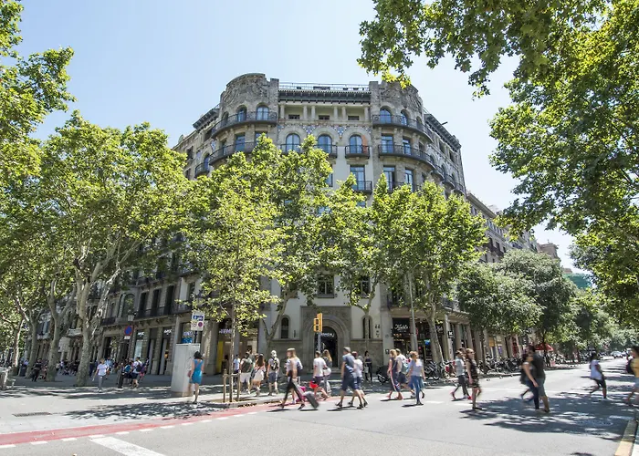 Safestay Barcelona Passeig De Gracia (Adults Only)Hostel